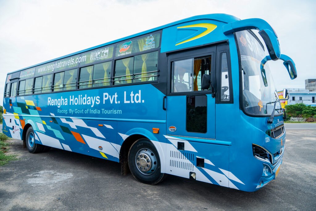 Rengha Travels Luxury Bus