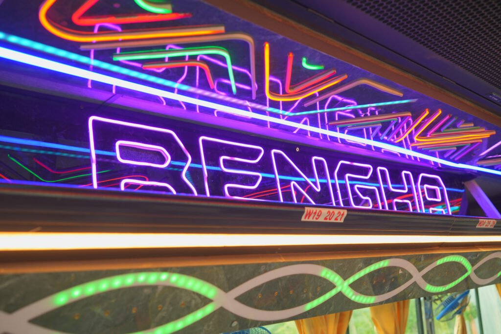 RRengha Travels Luxury Bus